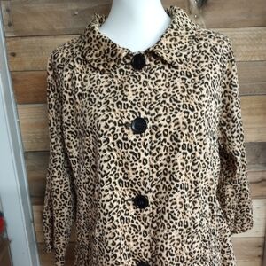Destiny Gold Button Front Leopard Print Shirt Jacket Shacket Plus Size 2X.